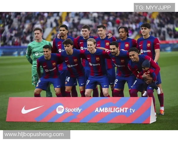 足球之夜十大球星排名揭晓谁将登顶成为最耀眼的球场传奇